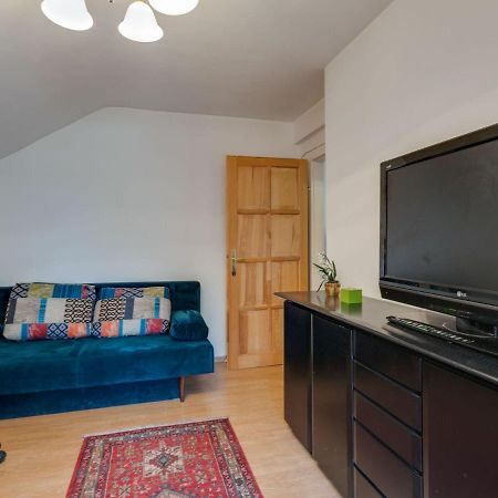 Lively Holiday Home In Wien With Private Garden Εξωτερικό φωτογραφία