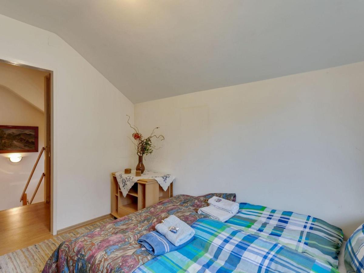 Lively Holiday Home In Wien With Private Garden Εξωτερικό φωτογραφία